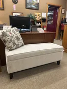 2563 Storage Bench
