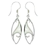 (216VMOP) Mother Of Pearl Wave Earring