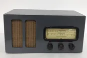 Pacific Electrics Tube Radio