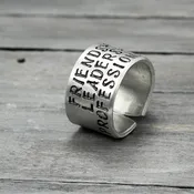Alpha Omega Epsilon Motto Ring