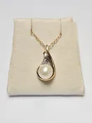 10K Gold Pendant Round Pearl 1g