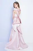 1721E4147 Off the shoulder back drape dress