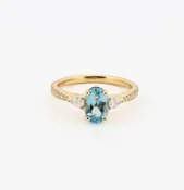 18K Yellow Gold Aquamarine and Diamond Cocktail Ring