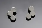 3 Dot Post Earrings