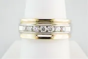 Gent's 14k two-toned natural diamond wedding band