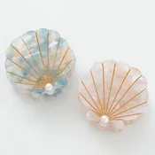 Adorro - Pearl Seashell Claw Clip