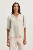 BONITA TEXTURED GAUZE TOP IN COCONUT