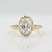 The Casey Ring (Oval) in Yellow Gold with 2ct Moissanite
