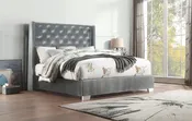 A-SHAQ Velvet Bed with Tall Headboard & Crystal Buttons - Luxurious and Contemporary