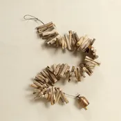 55" Driftwood strand with bell