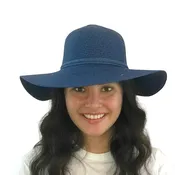 Adjustable Women’s Floppy Sun Hat – Medium Brim