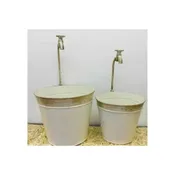 10″ spigot Planter Cream