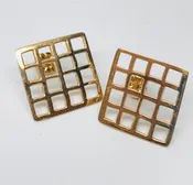 14kt. Grid Earrings