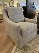 060610SSSC Glen Park-07 Craftmaster Swivel Chair