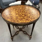 Ardley Hall Round Gallery Table 28x28x28
