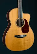 Bourgeois OMSC DB Signature Deluxe Madagascar Rosewood and Aged Tone Adirondack Spruce Custom