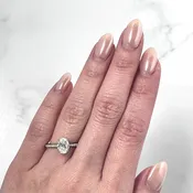 1.51 DSI1 Oval Brilliant Cut Diamond Engagement Ring