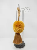 POM TASSEL GOLD