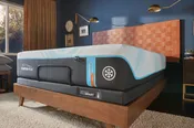 LuxeBreeze Firm 13" Mattress
