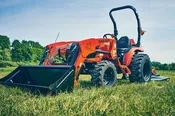 Bad Boy BB3026HIL Tractor w/ Loader