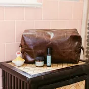 Dopp Kit - Prop