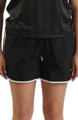 Wardrobe Essentials Short