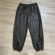 831 MINHLE Size MED BOUTIQUE