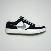 FORCE 58 - BLACK/WHITE