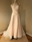 Paloma Blanca Wedding Dress