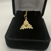 Aco Mfg Black Hills Gold Grape Vine Leaf Pendant, 10K/12K