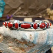 Alternating Coral Cuff by Roie Jaque GJ-BRC-0269