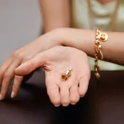 #1 Moka Maker Charm in Gold