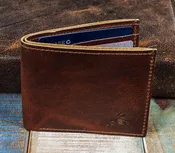 7-Slot Bifold Wallet - The Classic (Tobacco Snakebite Leather)