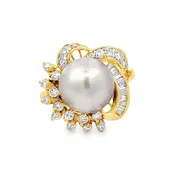 18k Yellow Gold Tahitian Pearl & Diamond Ring