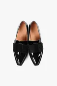 Aristocrat Pat & Bow Shoe