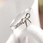Bow Diamond Ring