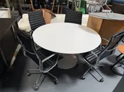 Designer Conference Room Setup 5 PCS Herman Miller Eames, Knoll Saarinen 21 SETS AVAILABLE — WANNASOFA