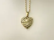 YG Diamond Heart Charm &amp; Chain Set