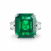17.81ct of Colombian Emerald Ring with Diamond