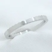 14kt White Gold Ring