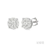 1/4 Ctw Lovebright Round Cut Diamond Stud Earrings