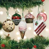Old World Christmas – Mini Dessert Ornament Set
