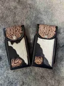 CUEVAS TRADITION | CELL PHONE CASE | HAND TOOLED DESIGN | COWHIDE | SNAP BUTTON CLOSURE