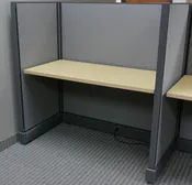 4×2 Call Center Cubicles