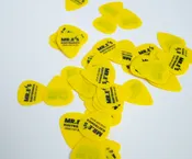 Yellow 0.73mm (Medium) Mr. E's + Dunlop Guitar Picks