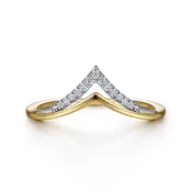 14kt Two-Tone Gold Diamond Chevron Ring (0.06ct, Size 6.5, Style #LR51826M45JJ)