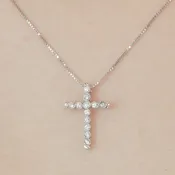 14K White Gold Diamond Cross Pendant Necklace 0.15CTW Box Chain — Avior Jewelry