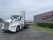 2023 KENWORTH T680