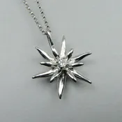 Edelweiss Pendant Large w/3mm Moissanite
