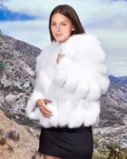Arctic fox modular jacket with detachable sleeves
